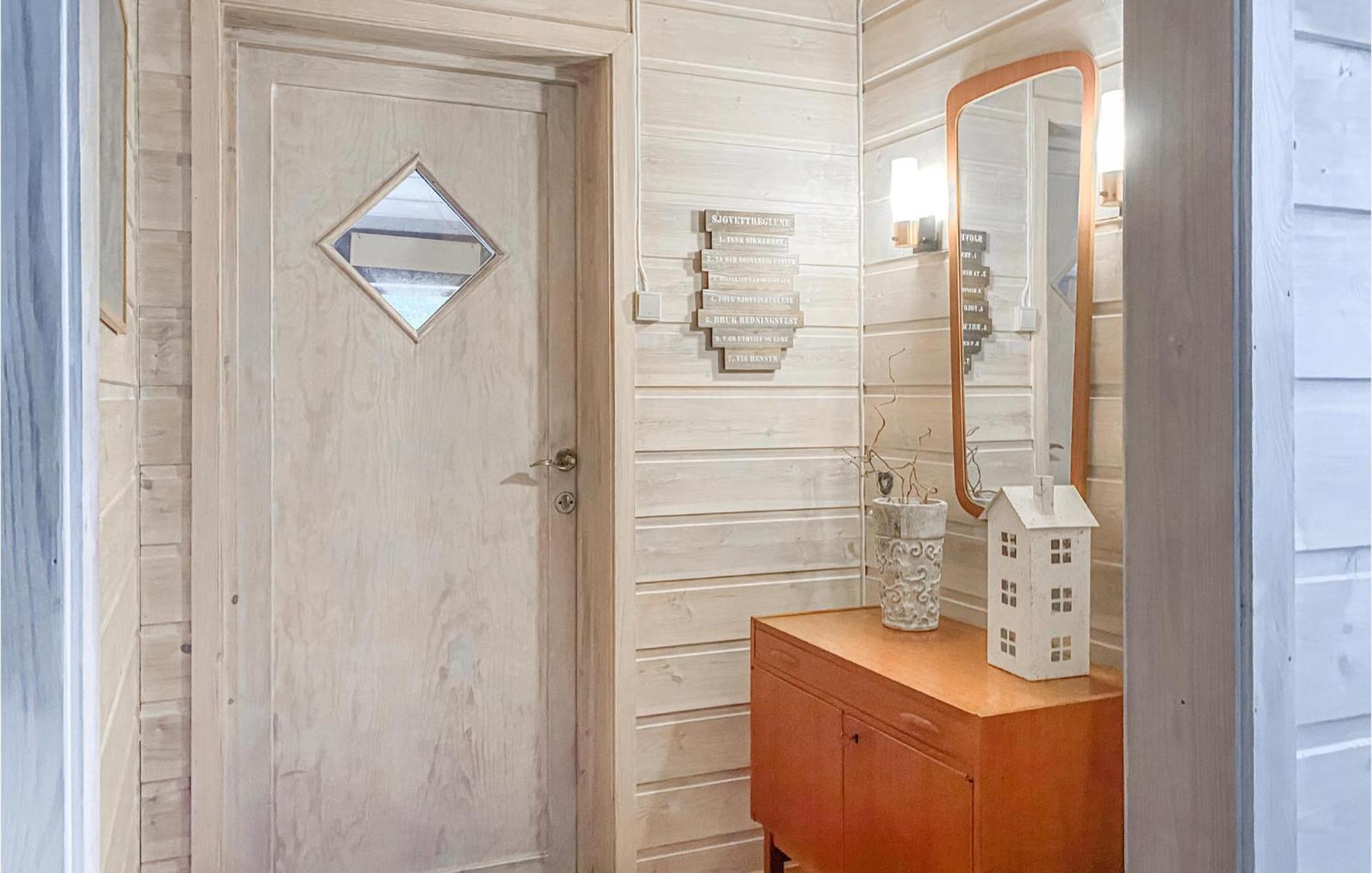 2 Bedroom Stunning Home In Лингдал Екстериор снимка